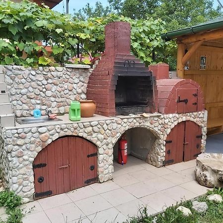Apartamento Casa Calin Vama Veche Exterior foto